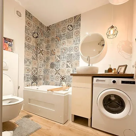 Marasca - Cozy, Chic & Nomad-friendly Flat In Downtown Apartman *