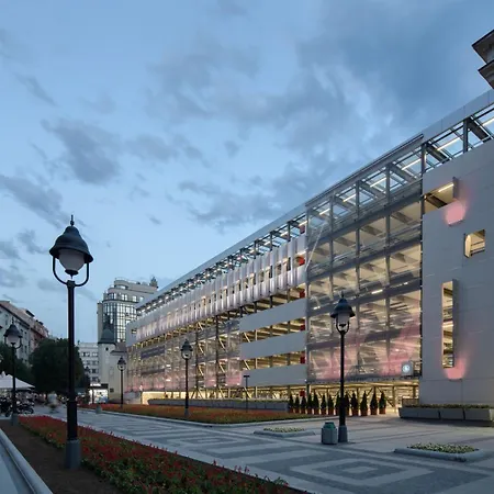 Marasca - Cozy, Chic & Nomad-friendly Flat In Downtown Belgrade