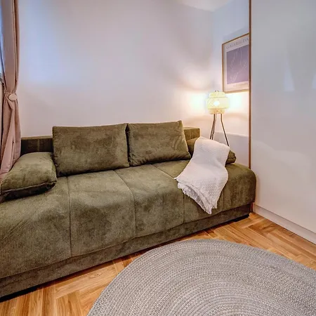 Marasca - Cozy, Chic & Nomad-friendly Flat In Downtown *