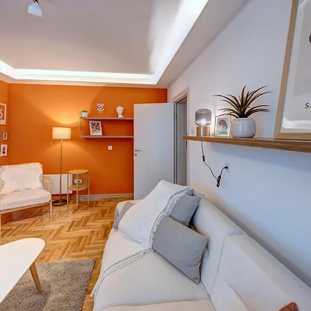Apartman Marasca - Cozy, Chic & Nomad-friendly Flat In Downtown *